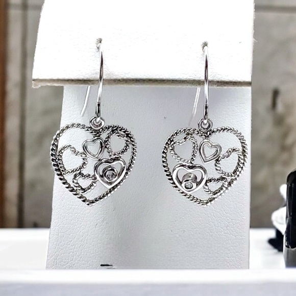 ❤️ Sterling GENUINE DIAMOND Heart Earrings - Picture 7 of 9
